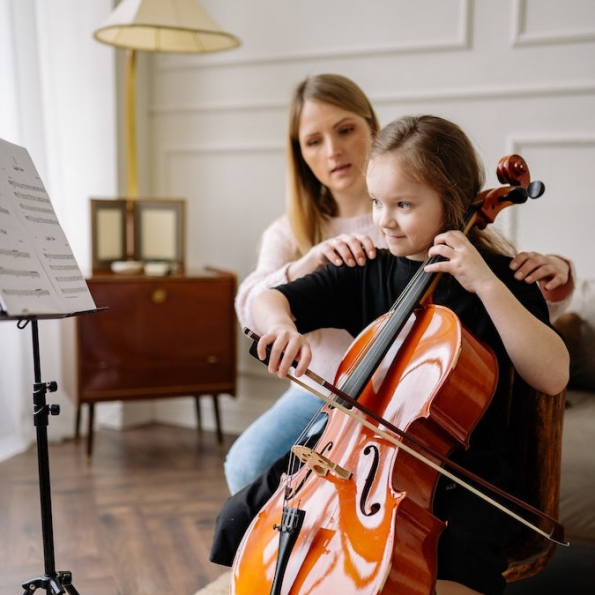 [EXEMPLE] Cours de violoncelle pour enfants